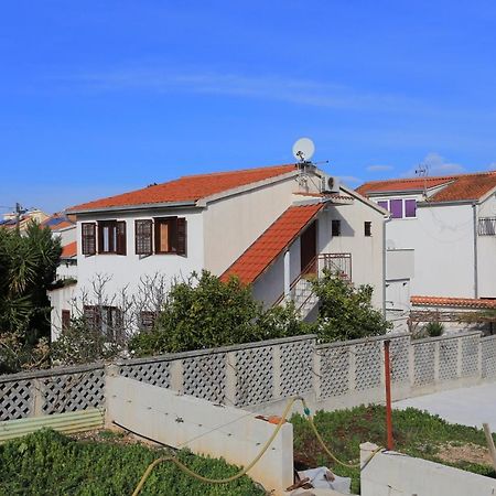 Apartments By The Sea Slatine, Ciovo - 16345 Bagian luar foto