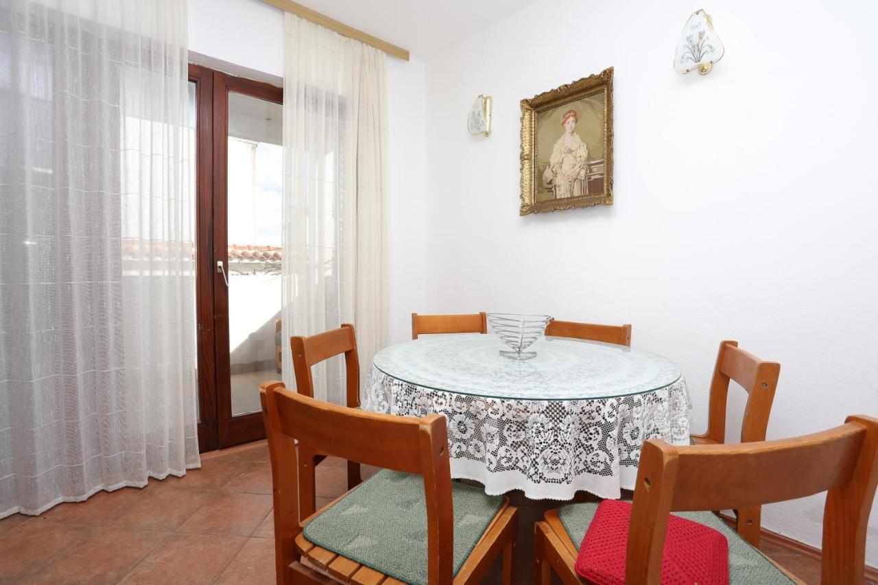 Apartments By The Sea Slatine, Ciovo - 16345 Bagian luar foto