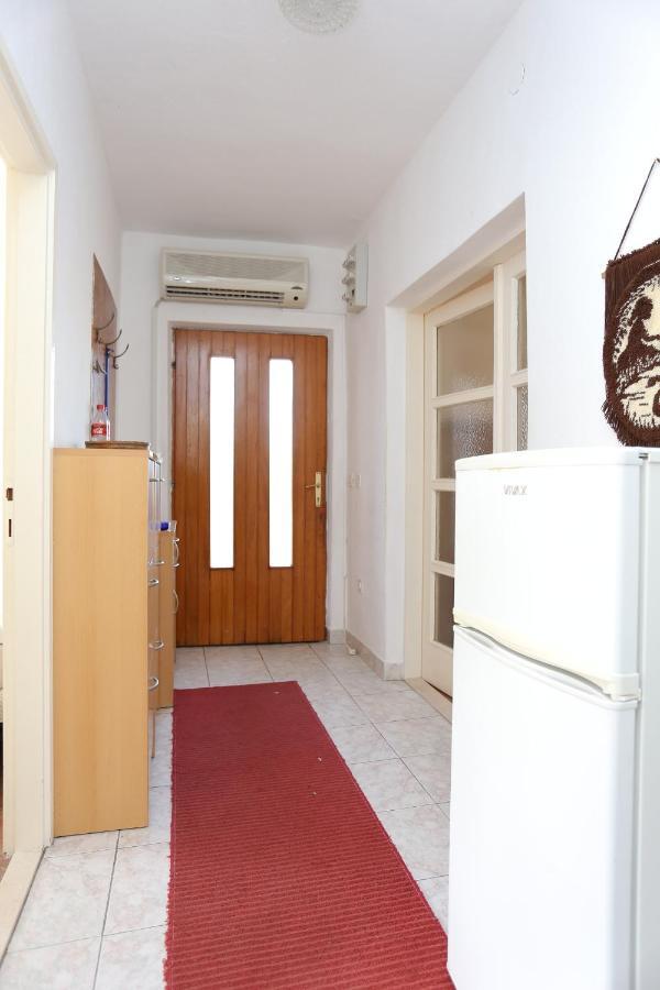 Apartments By The Sea Slatine, Ciovo - 16345 Bagian luar foto