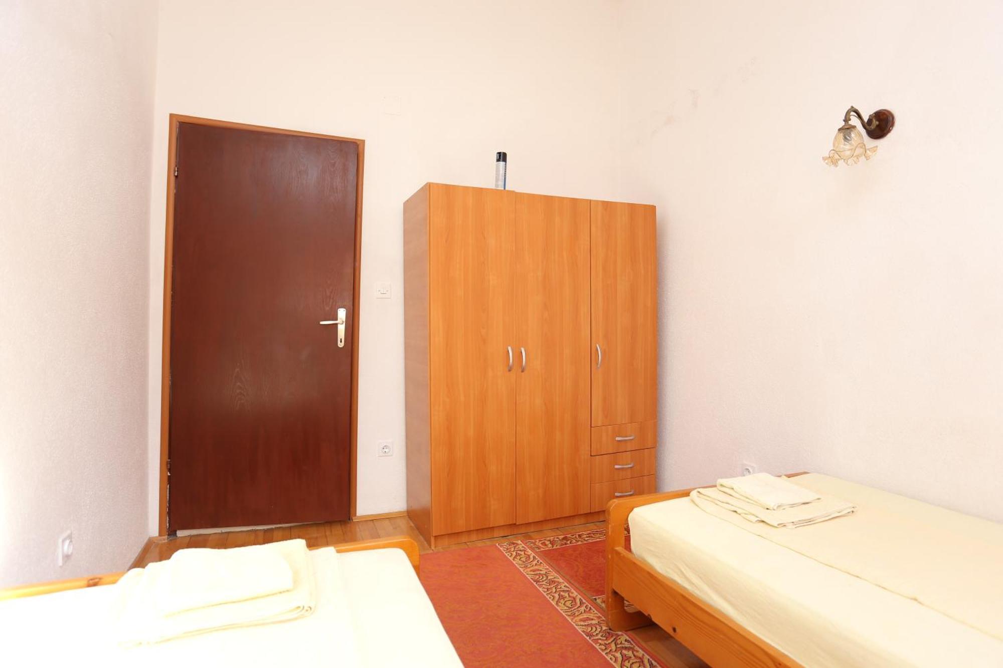 Apartments By The Sea Slatine, Ciovo - 16345 Ruang foto