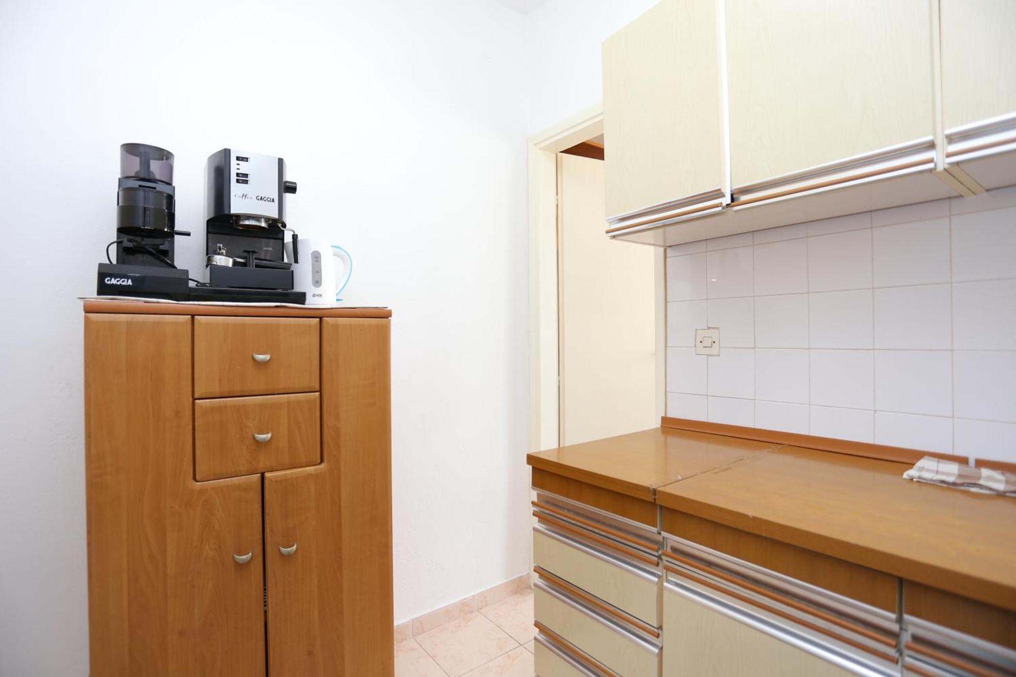 Apartments By The Sea Slatine, Ciovo - 16345 Ruang foto